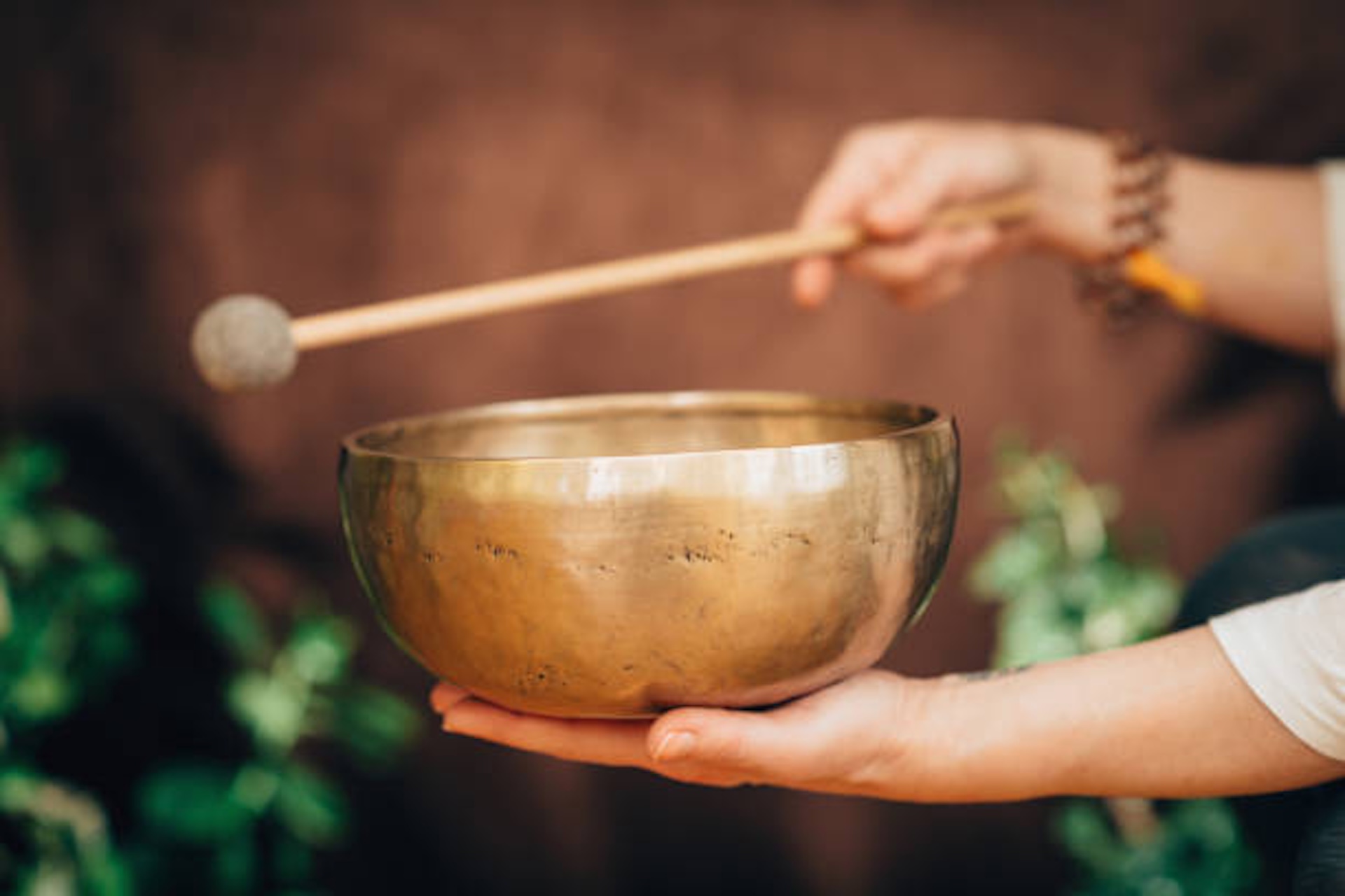 Resonance Yoga mit Klangschalenmassage